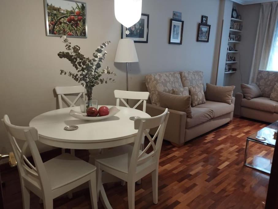 Апартаменти Centro-Gascona Con Terraza, Garaje Y Wifi Gratuito Ов'єдо Екстер'єр фото